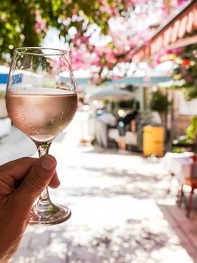 Mediterrane Inselweine